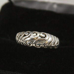 Vintage Filigree Sterling Silver Ring 925