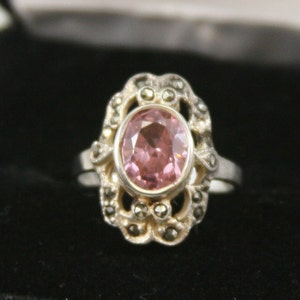 Vintage Sterling Silver Pink CZ Ring 925
