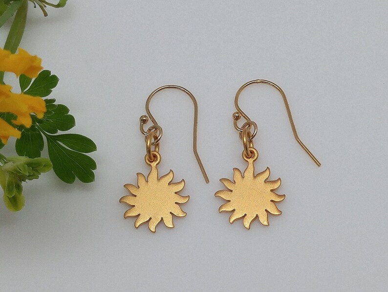 Sol y Luna Earrings - Medium main image 1