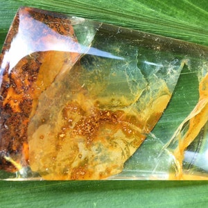 Ijzer opgenomen Quartz Cabochon, Brazilië ~ regenboog Iriseren, warme tinten ~ gouden genezer