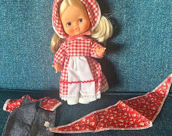 9 Inch 1970s Kellogg’s Sweetheart of the Corn Doll With Extra Outfit