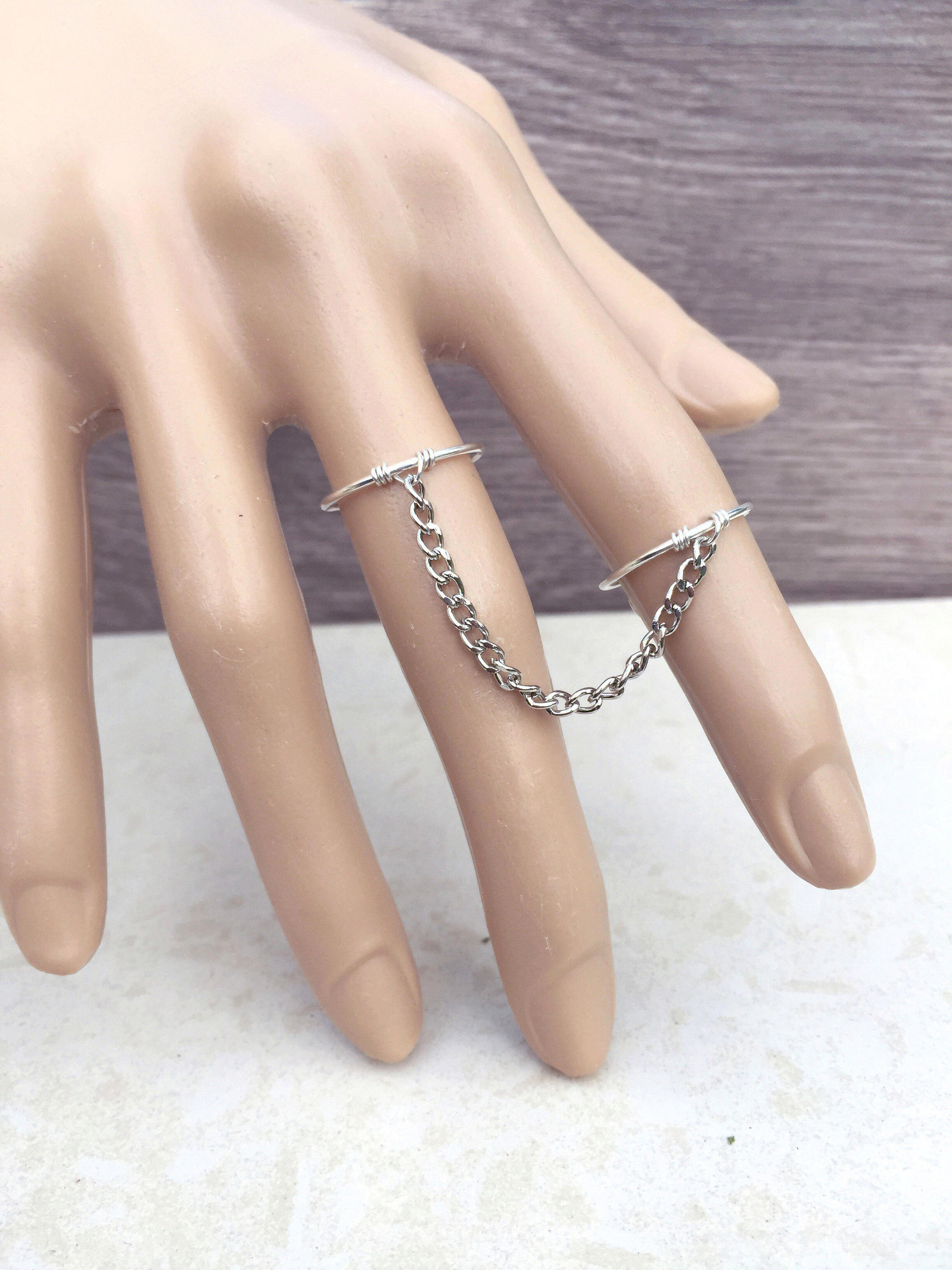 modern finger rings