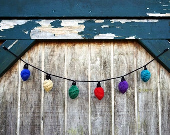 Holiday Lights Garland PATTERN