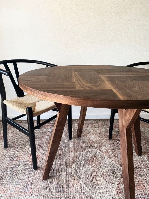 Wood top round dining table discount