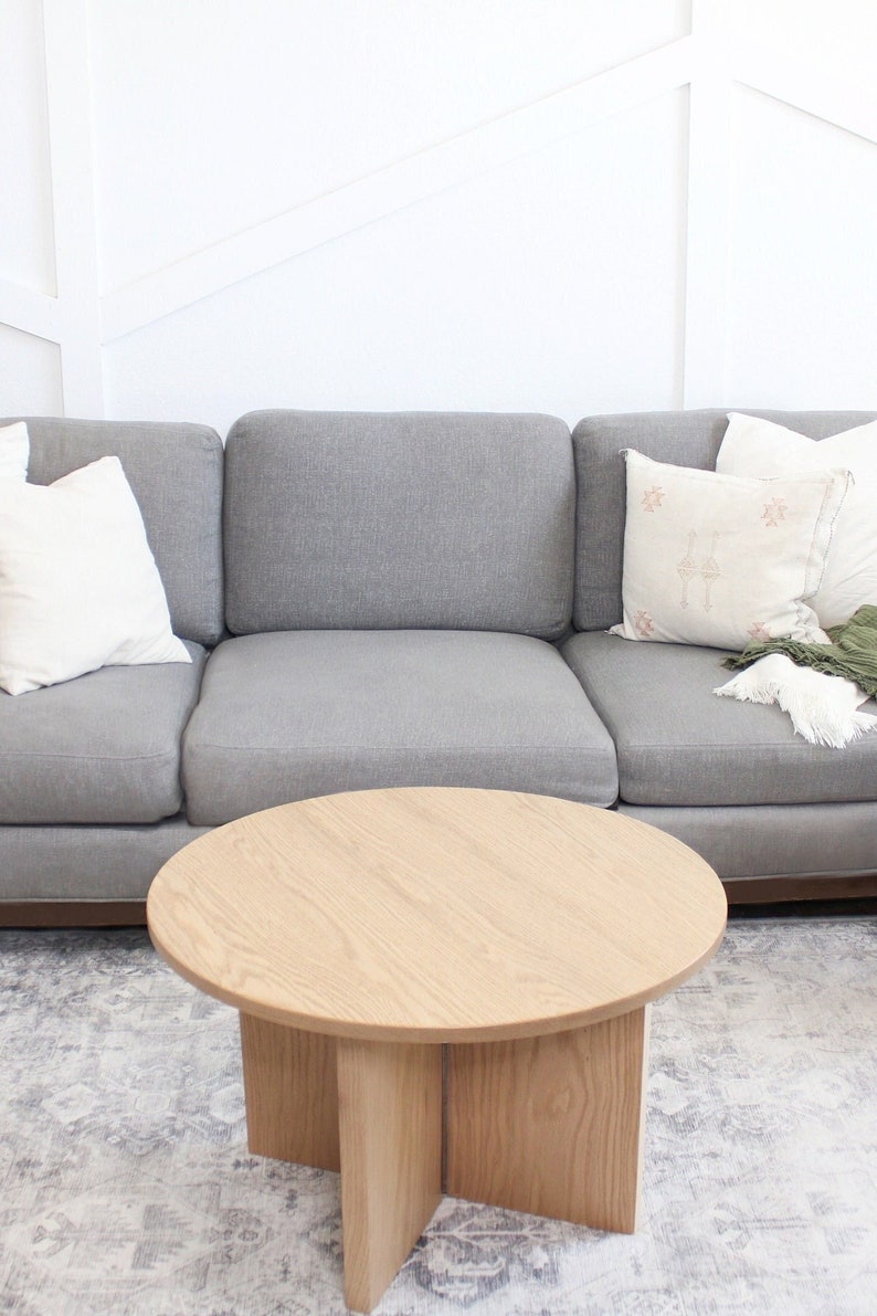 Round Solid Oak Wood Coffee Table With Pedestal Style Base: Modern ...