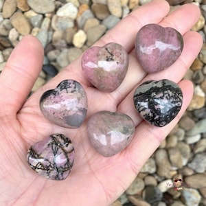 RHODONITE Heart-25mm Natural Heart Stone-Heart Crystal-Gemstone Heart-Rhodonite Stone-Healing Crystal-Pocket Stone-Heart Shaped Gemstone