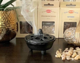 Cauldron-Small Cast Iron Cauldron With Lid-Incense Burner-Charcoal Burner-Altar Tools-Witchy Tools-Spell Tools-Witchcraft Supplies-Ritual