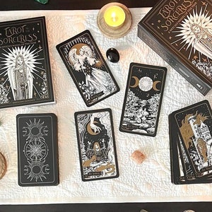 TAROT Of The SORCERESS-Tarot Card-Tarot Deck-Tarot Gift-Divination Card-78 Tarot Cards (22 Major Arcana and 56 Minor Arcana) and Guidebook