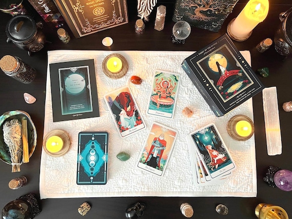 Tarot of the Divine | 78-card Deck With Guidebook | 22 Major & 56