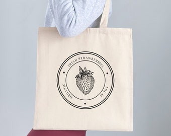 Fruit Aesthetic Strawberry Tote Bag Cottagecore Tote Bags Strawberry Bag Strawberry Tote Reusable Shopping Bag Strawberry Print Canvas Bag