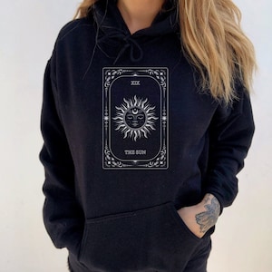 Tattoo tarotkaart hoodie grillige donkere academische kleding mystieke esthetiek de zon tarotkaart trui hemelse romantische gothic kleding