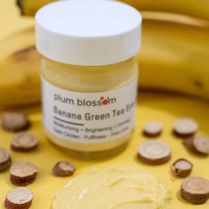 BANANA Green Tea EYE CREAM Kojic Acid Brightening Firming Moisturizing Revive Tired Eyes Ant-Aging Dark Circles Sea Buckthorn Carrot oil
