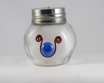 Beaded Glass Shaker for cheese or spices, Reusable shaker, Spice Bottle