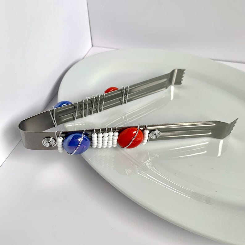Beaded ice serving tongs