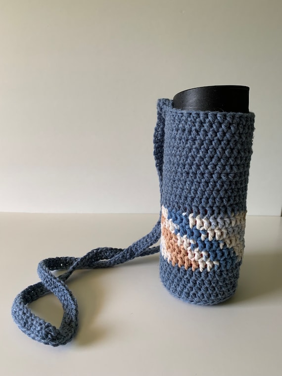 Water Bottle Holder With Strap, Blue Water Bottle Bag, Cotton Crocheted  Bottle Holder, Hands-free Water Bottle Carrier, Hydroflask Cozy 