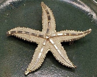 Gold Tone Starfish Brooch