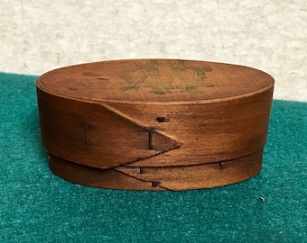 Tiny 3" Long, Antique Shaker Style Bentwood Pantry Box, Wooden Oval Box, Primitive Kitchen Storage,