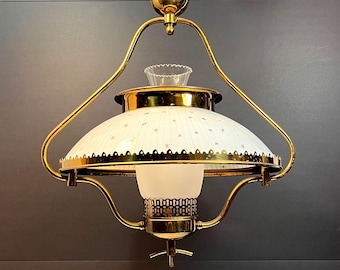 Vintage Lighting & Lamps