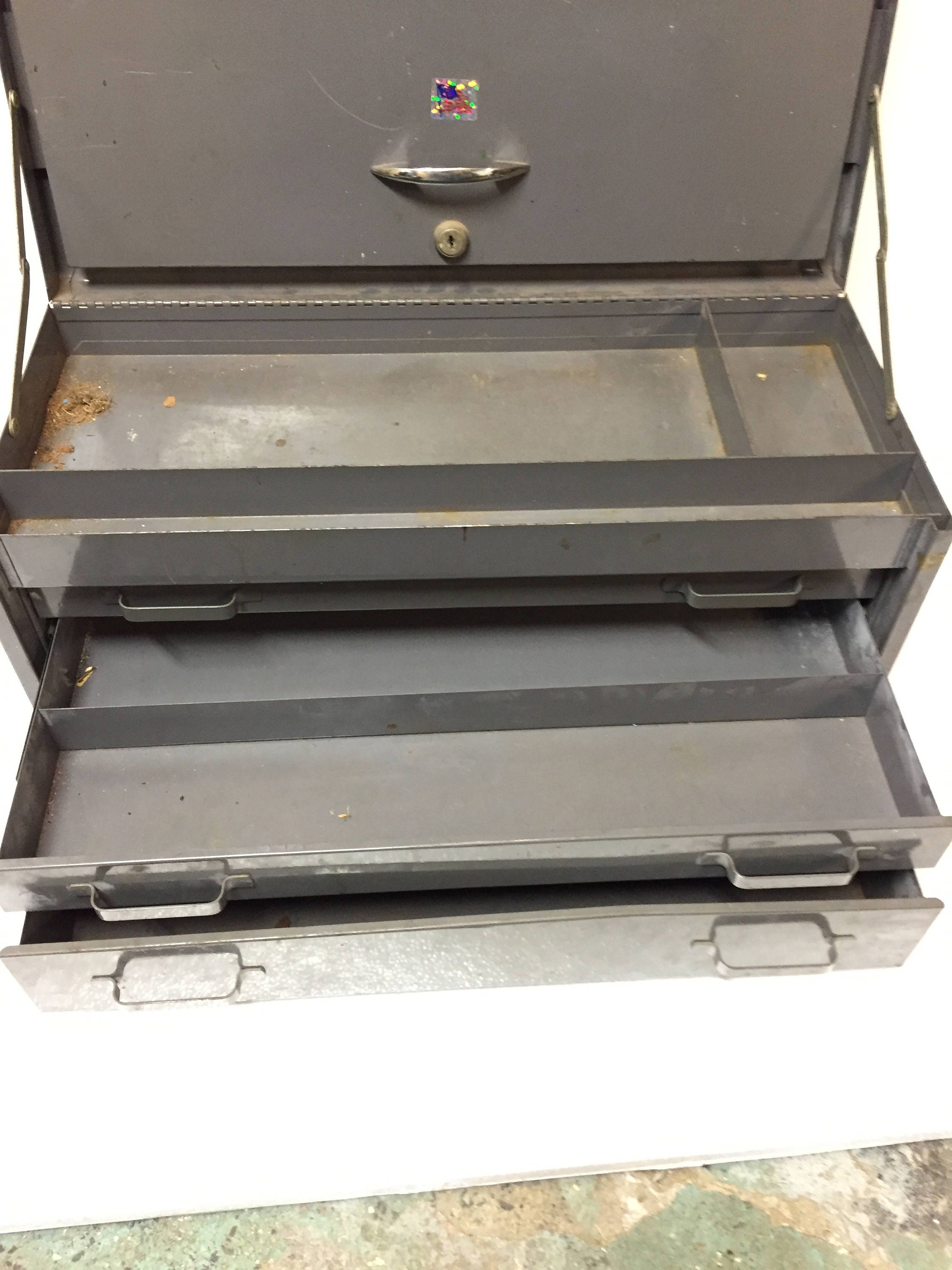 1950's Gray Snapon KR53 Four Drawer Mechanic's Tool Box / Tool Chest