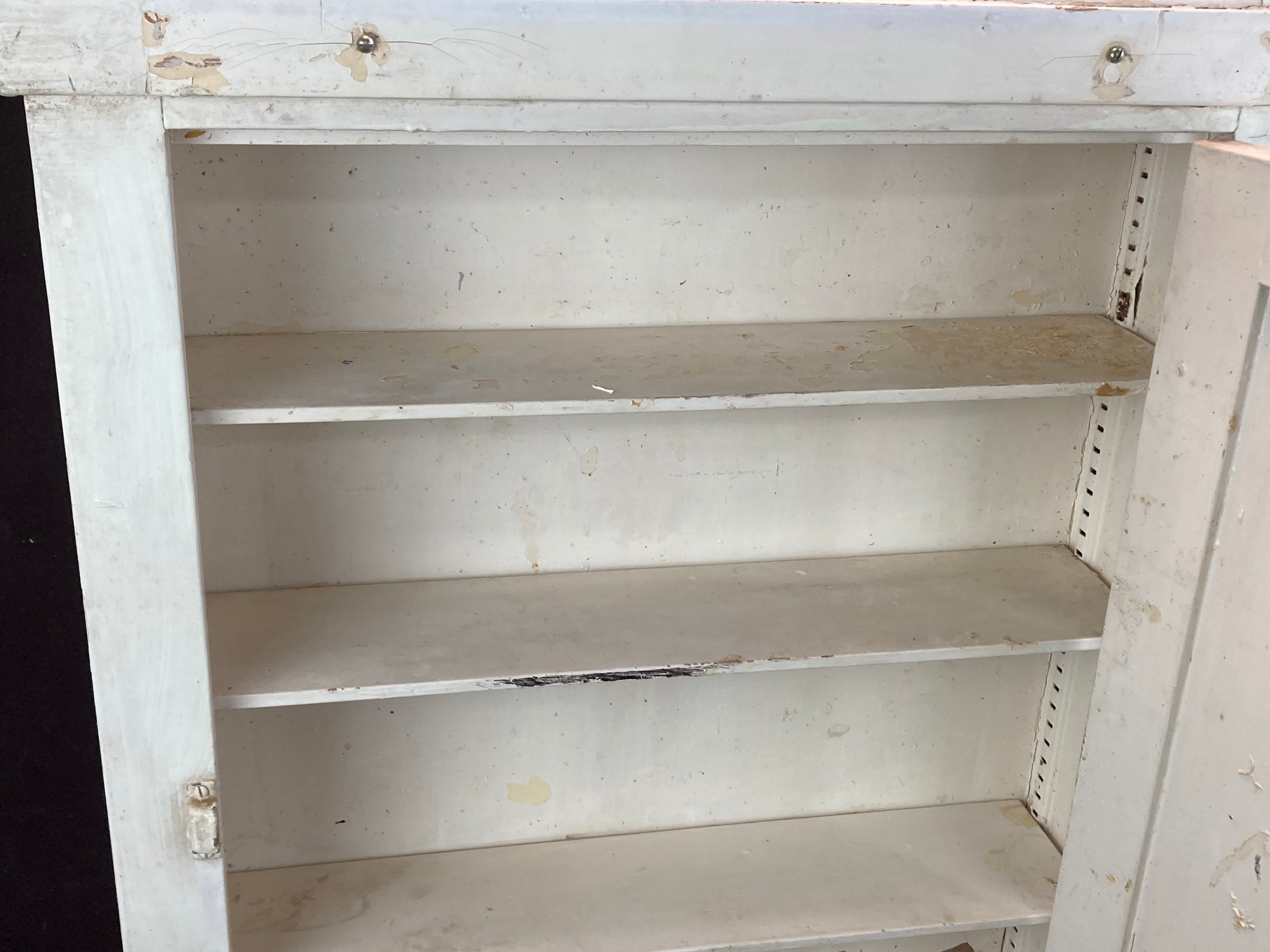 Antique 1930's Wooden Bathroom Medicine Cupboard with Inlay