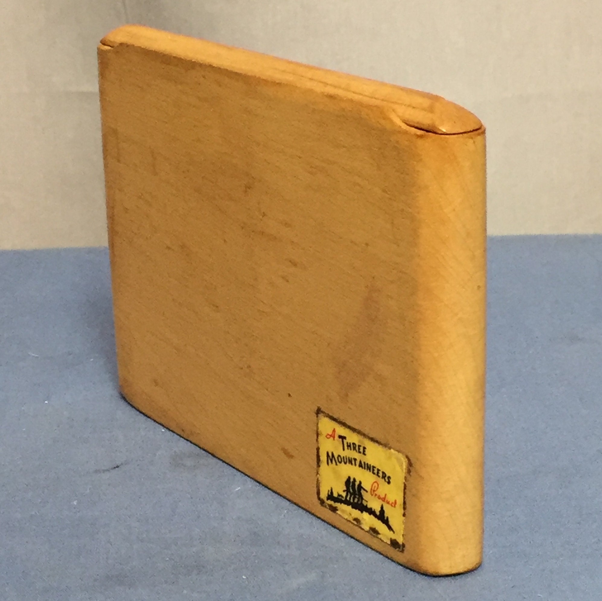 Vintage Wooden Cigarette Case, Box, Three Mountaineers