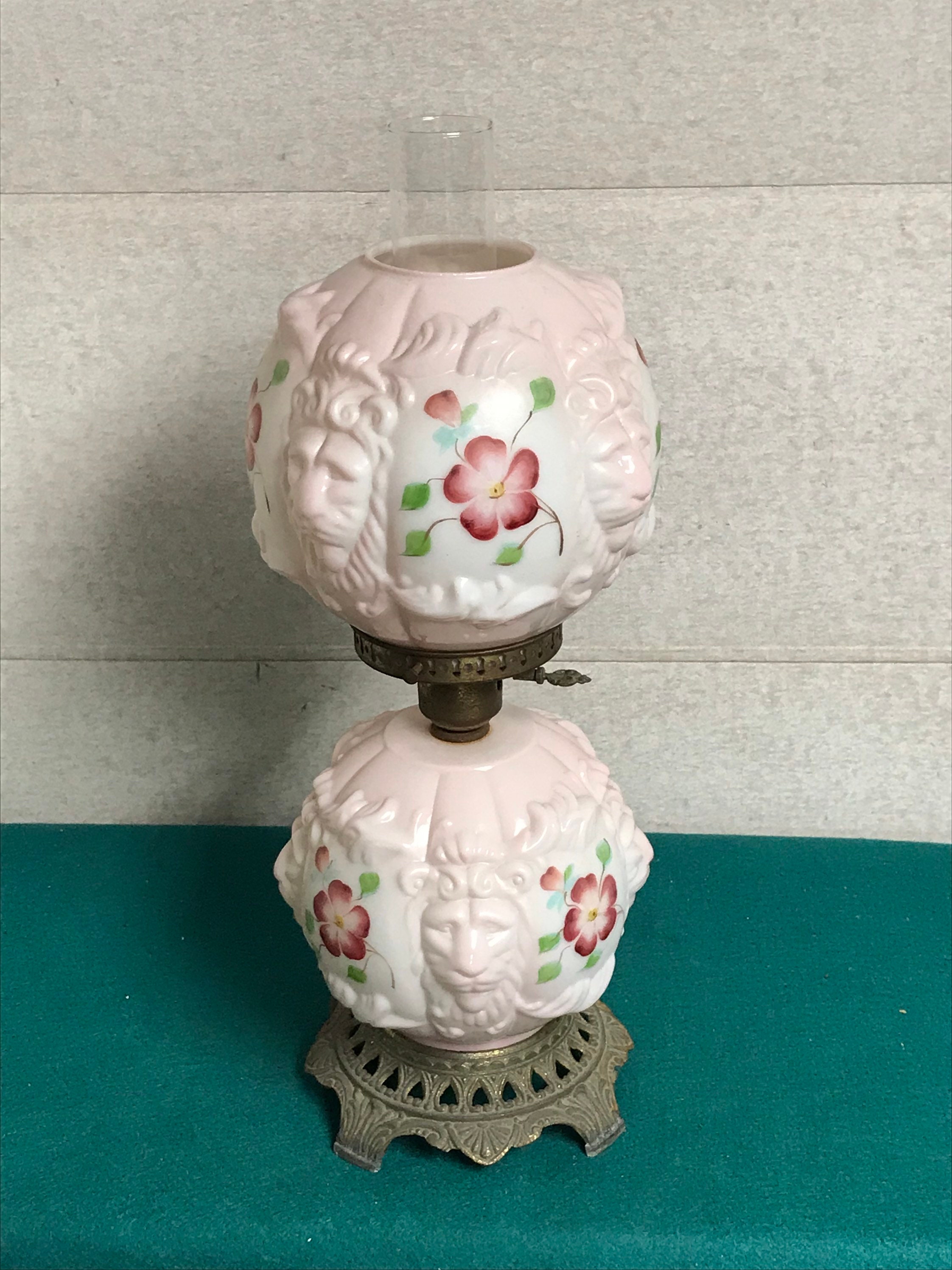 Puffy Cabbage Milk Glass Glass GWTW Hurricane Lamp, with Puffy Embossed