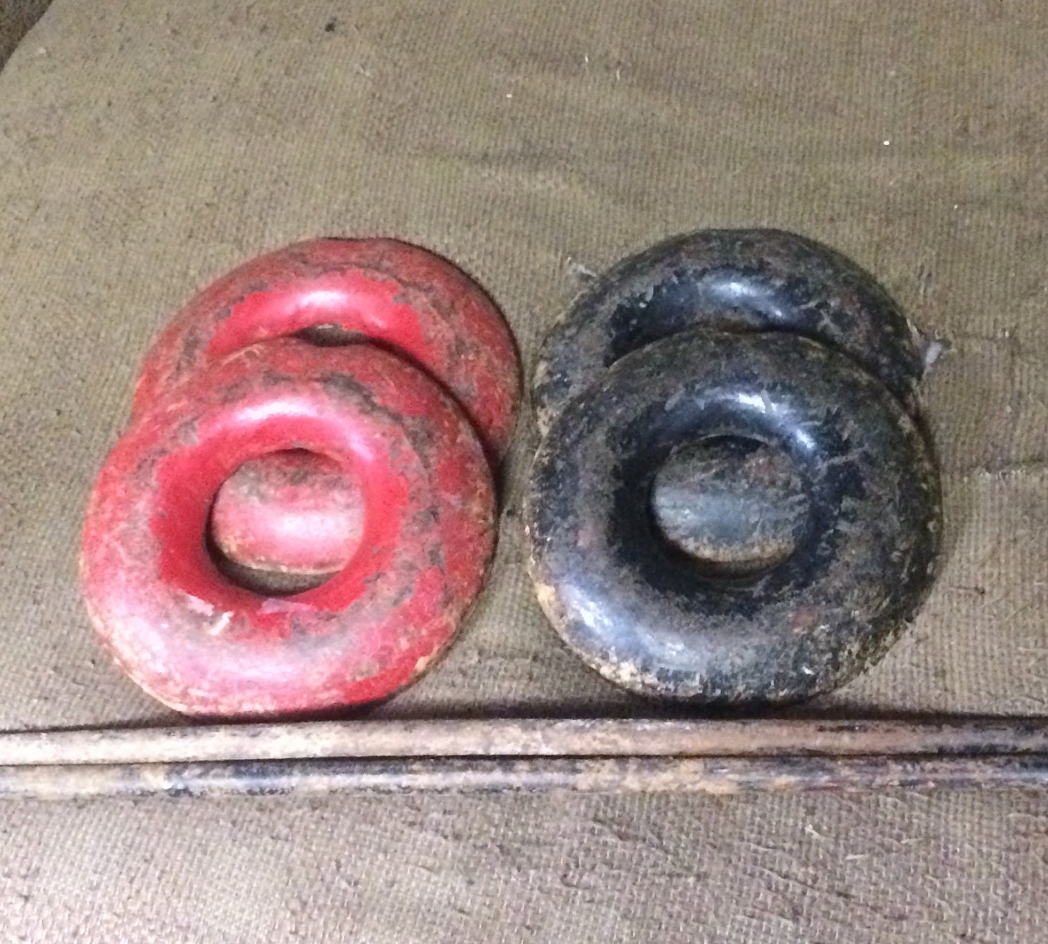 Set of 4 Iron QUOITS Throwing Pitching Yard Game Mifflinburg Products