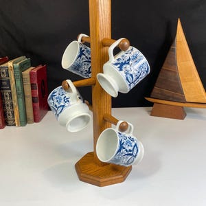 Vintage Blue Floral Footed Mugs - Set of 4