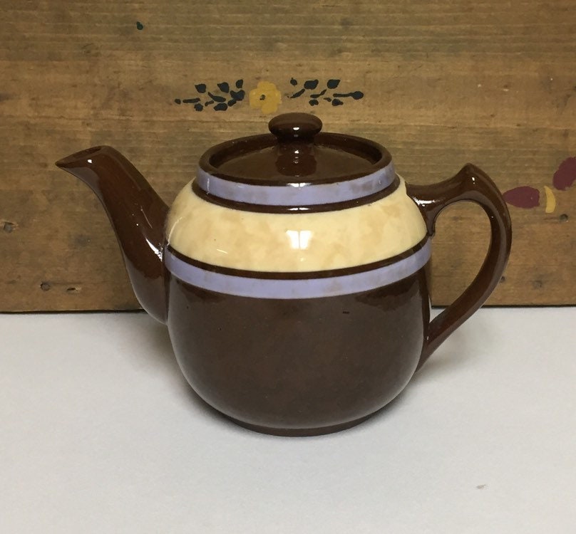 English Sadler Pottery Brown Betty Tea Pot, Handmade Teapot