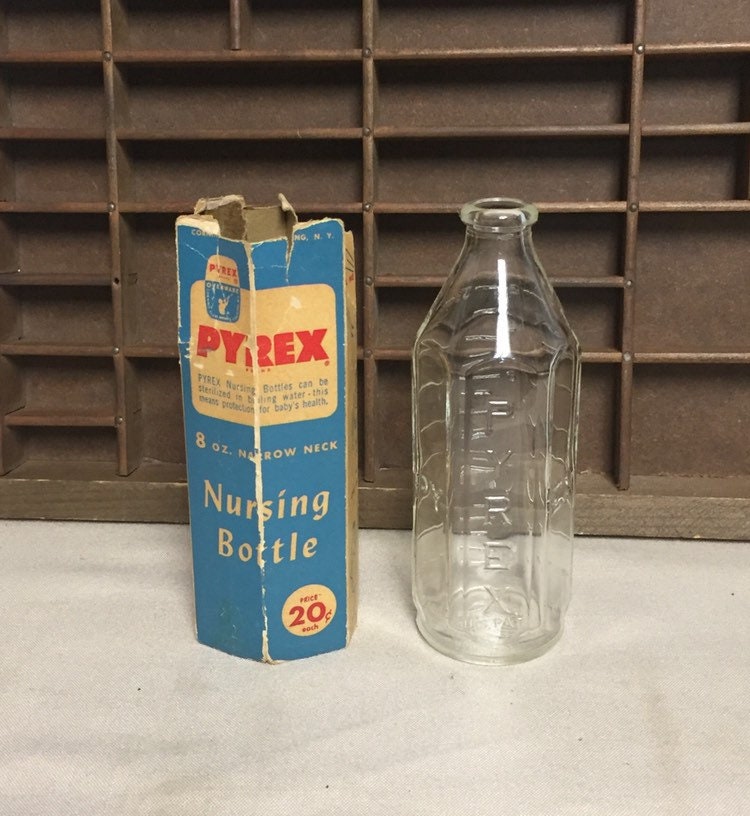 Pyrex glass baby best sale bottle