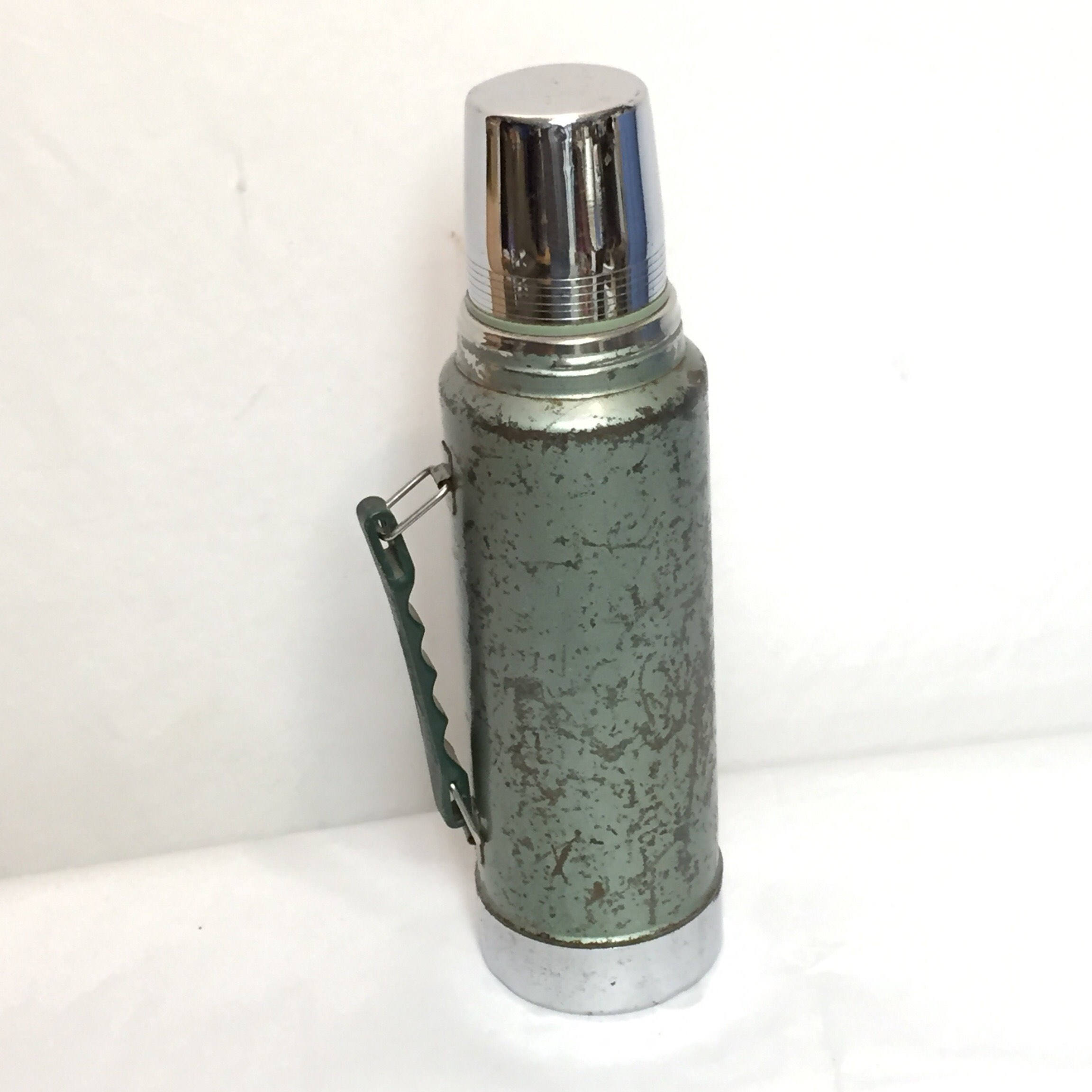 Vintage 1985 Aladdin Stanley Thermos Green Model A_944DH with Cup and Lid
