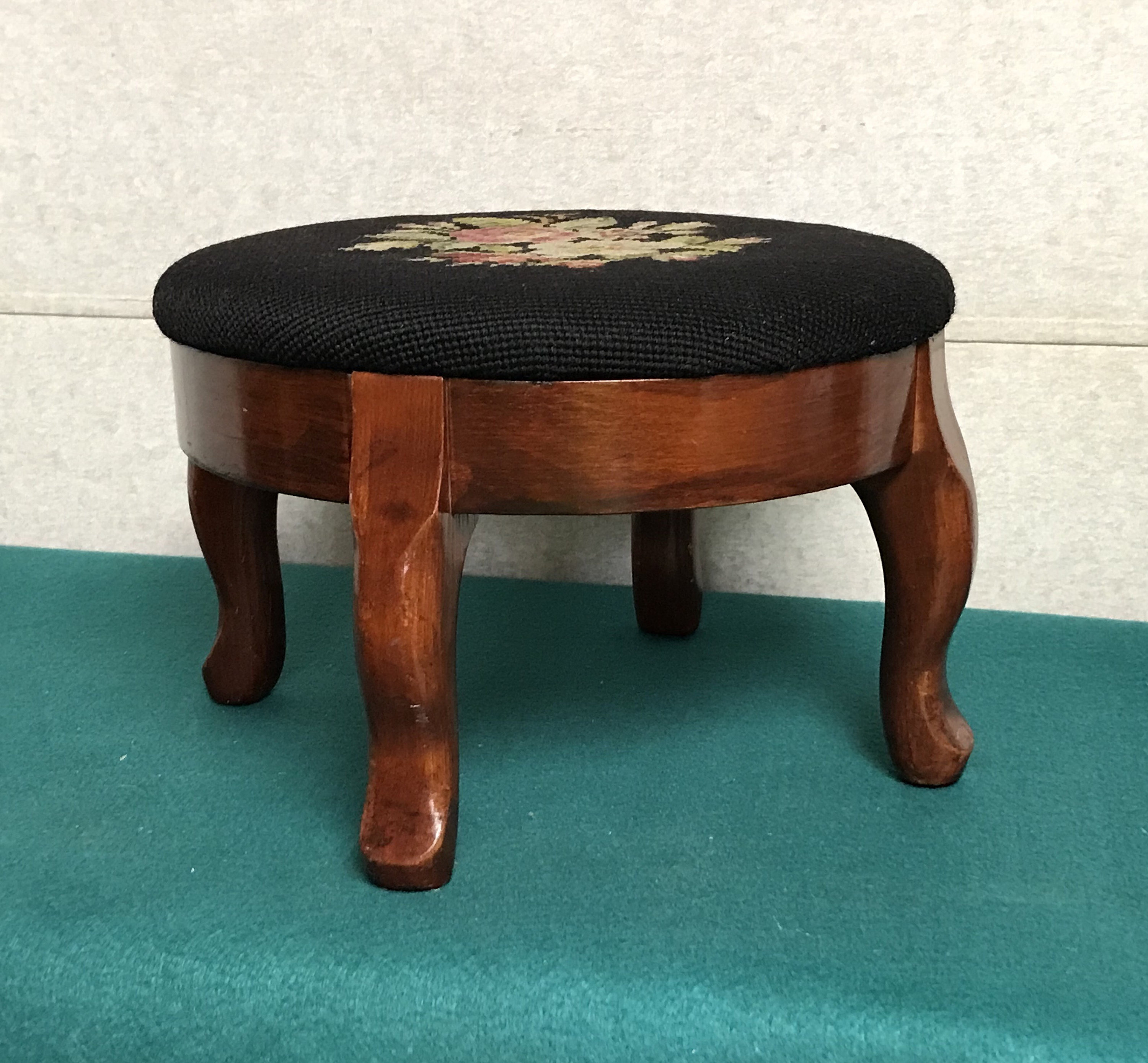 Round Victorian Needlepoint Footstool With Wood Base and Queen Anne Style Legs, Floral