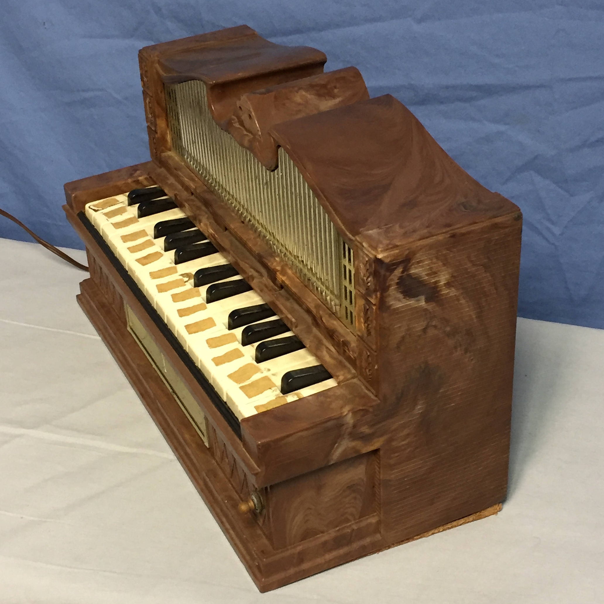 Electric Golden Pipe Organ Emenee Industries Inc NY