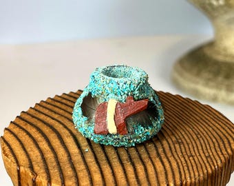 Handcrafted Mini, Turquoise, Zuni Fetish Pot