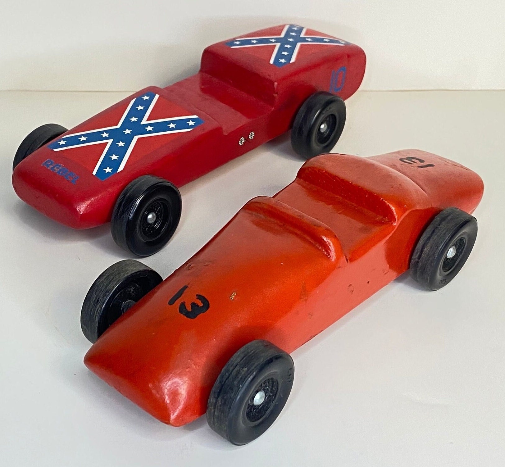 2 Vintage Cub Scouts Pinewood Derby Cars, Boy Scouts of America Handmade  Derby Race Cars -  Sweden