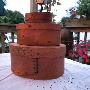 Small Antique Shaker Style Bentwood Box, Oval Pantry Box, Primitive Kitchen Storage,