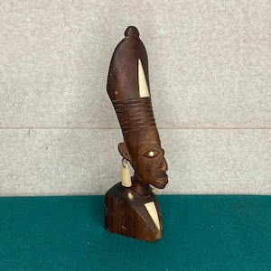 Statue tribale, sculpture africaine en bois sculpté à la main, figurine en bois fabriquée à la main