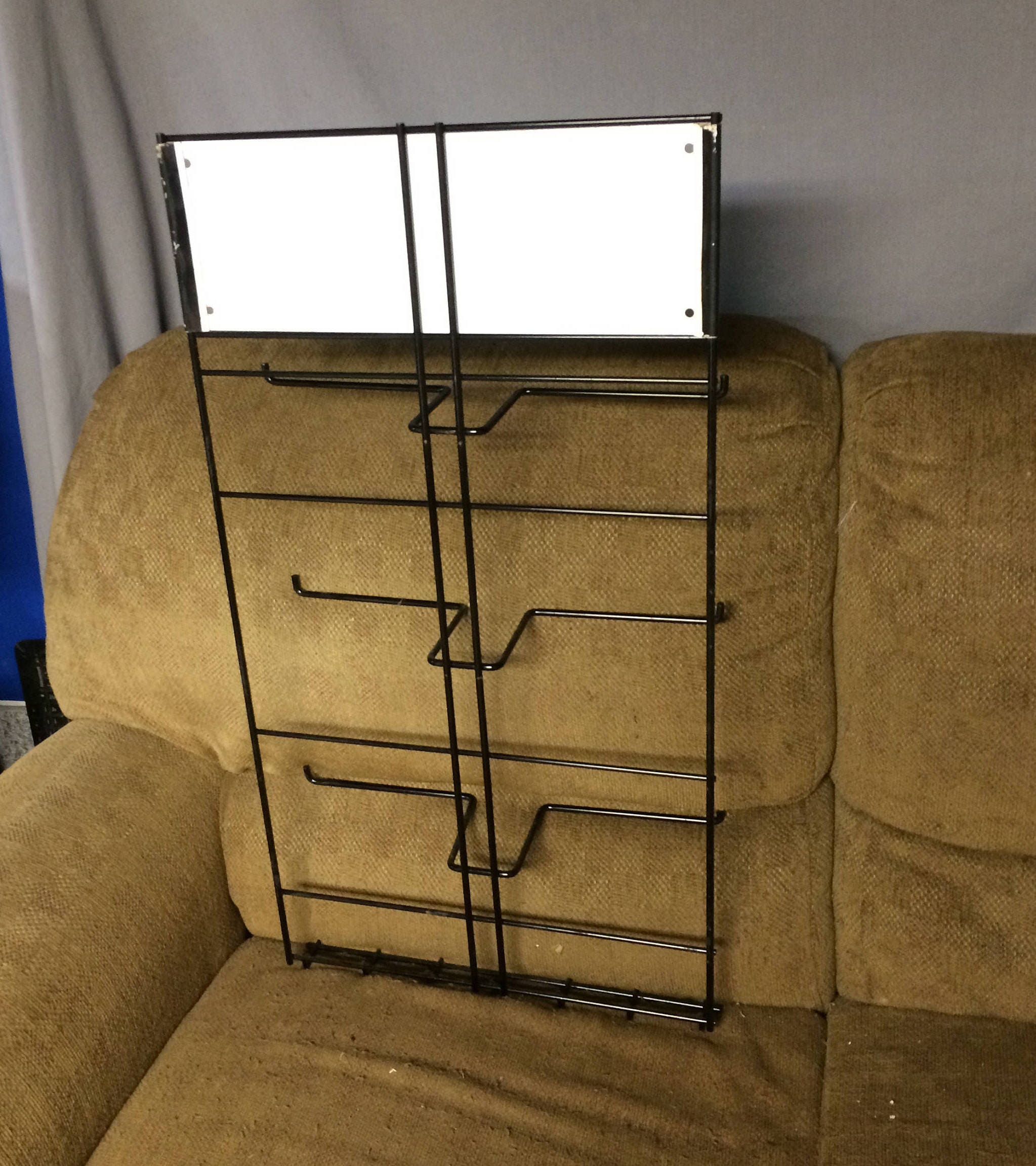 GATES Automotive Gas Station Advertising Display Rack Gates Belts Hoses