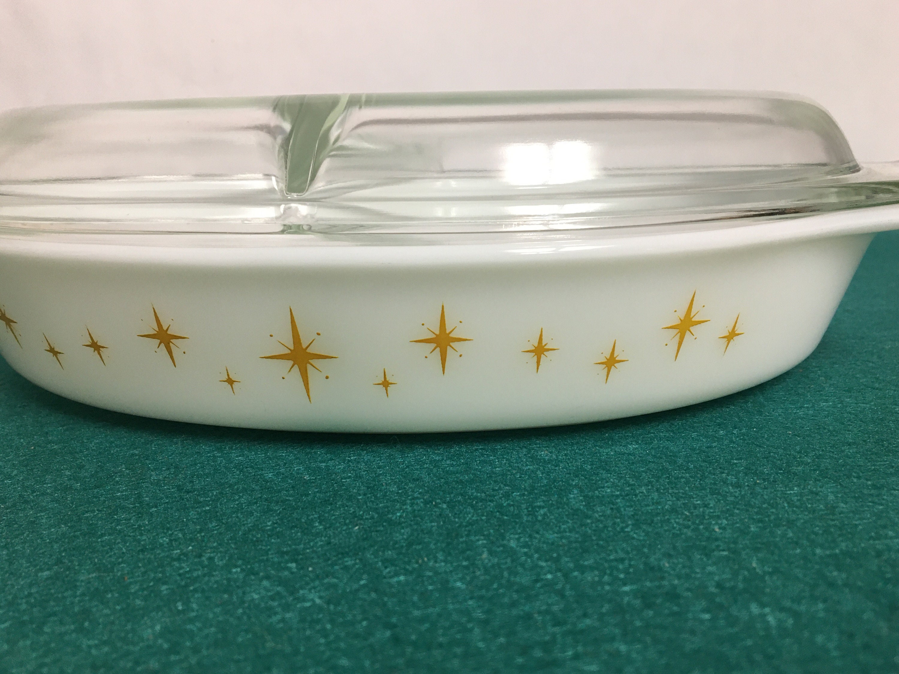 Pyrex Divided Baking Dish Gold Star Constellation Pattern With