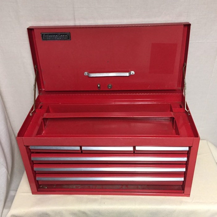 International Red Machinist Steel Tool Box with 6 Drawers and Front
