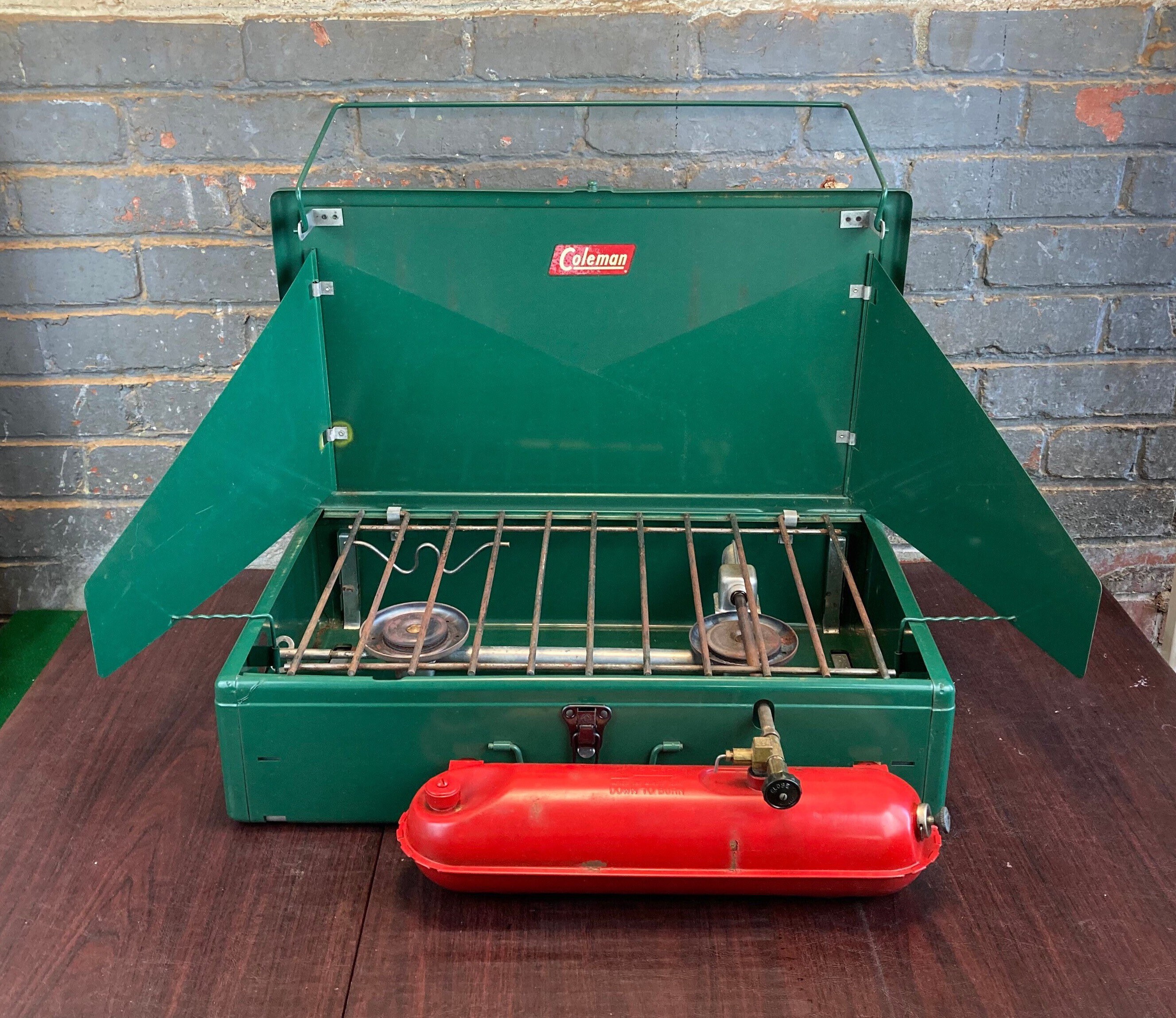 Vintage 1960's Coleman 413E 2 Burner Liquid Fuel Camping Stove w/ Original Instructions & Box