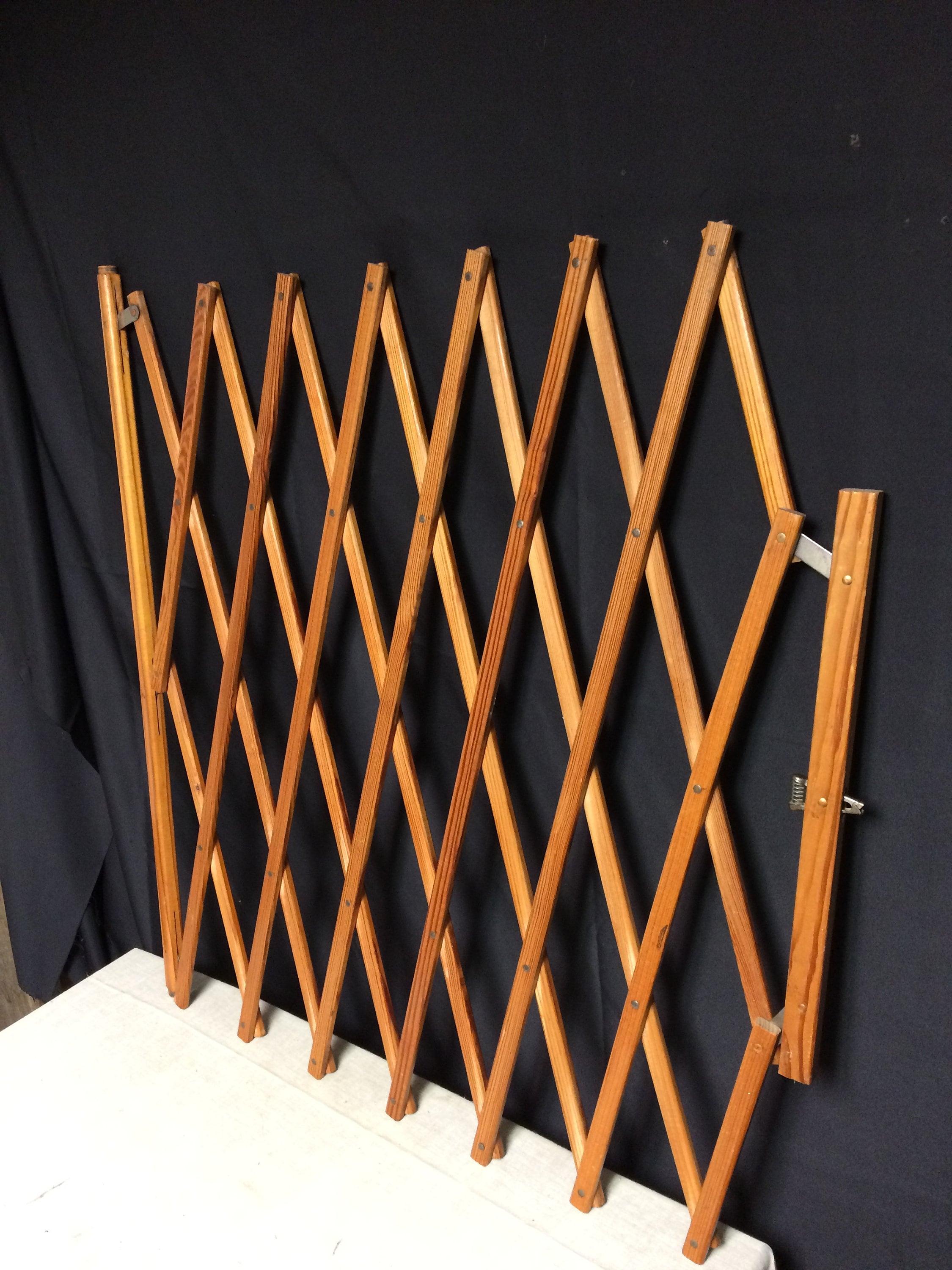 Antique Wooden Folding Safety Gate, Expanding Gate, Accordion Gate