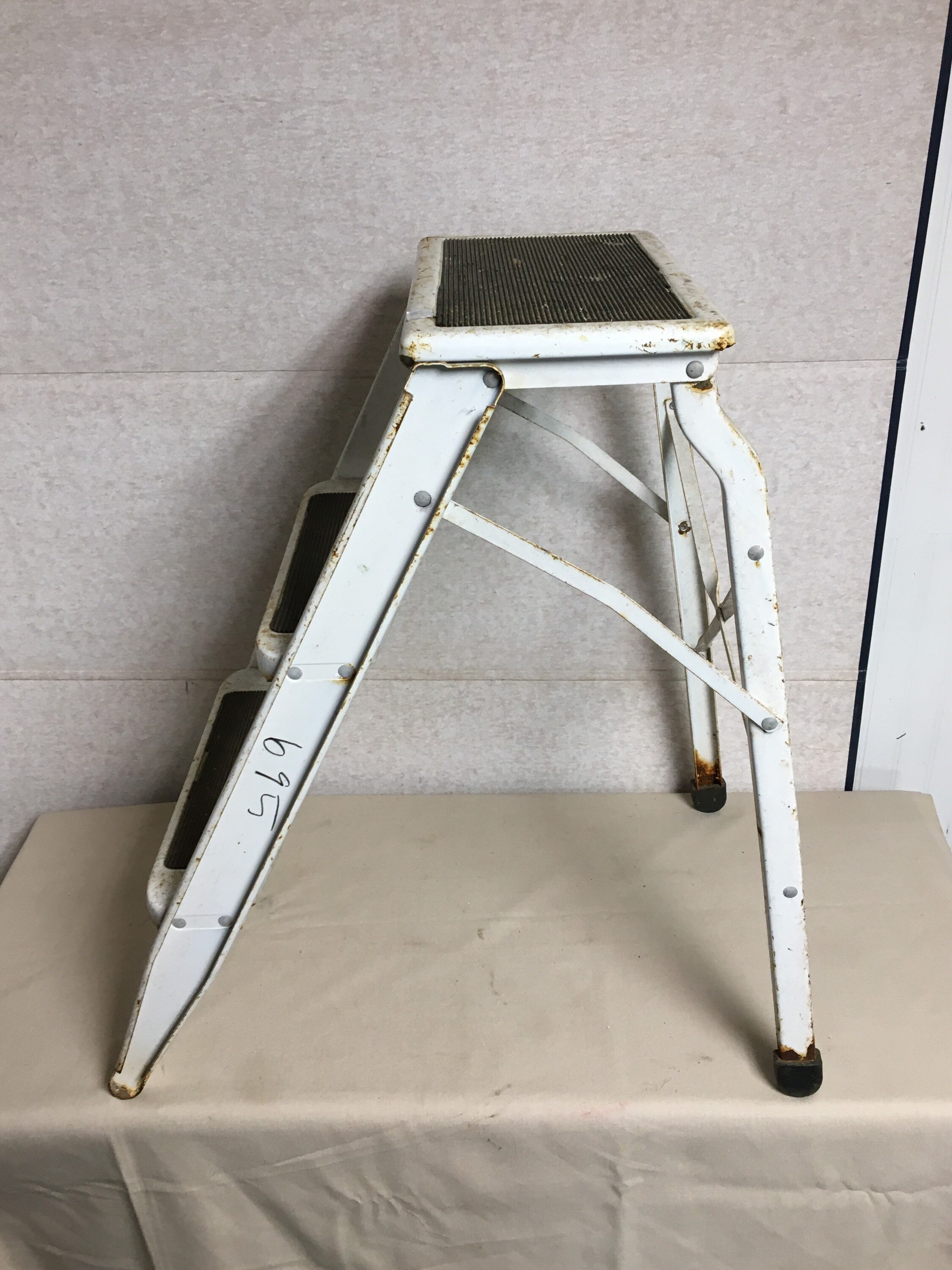 Shabby White Metal Stepladder Stool, 22 Aristocrat Folding Step Stool