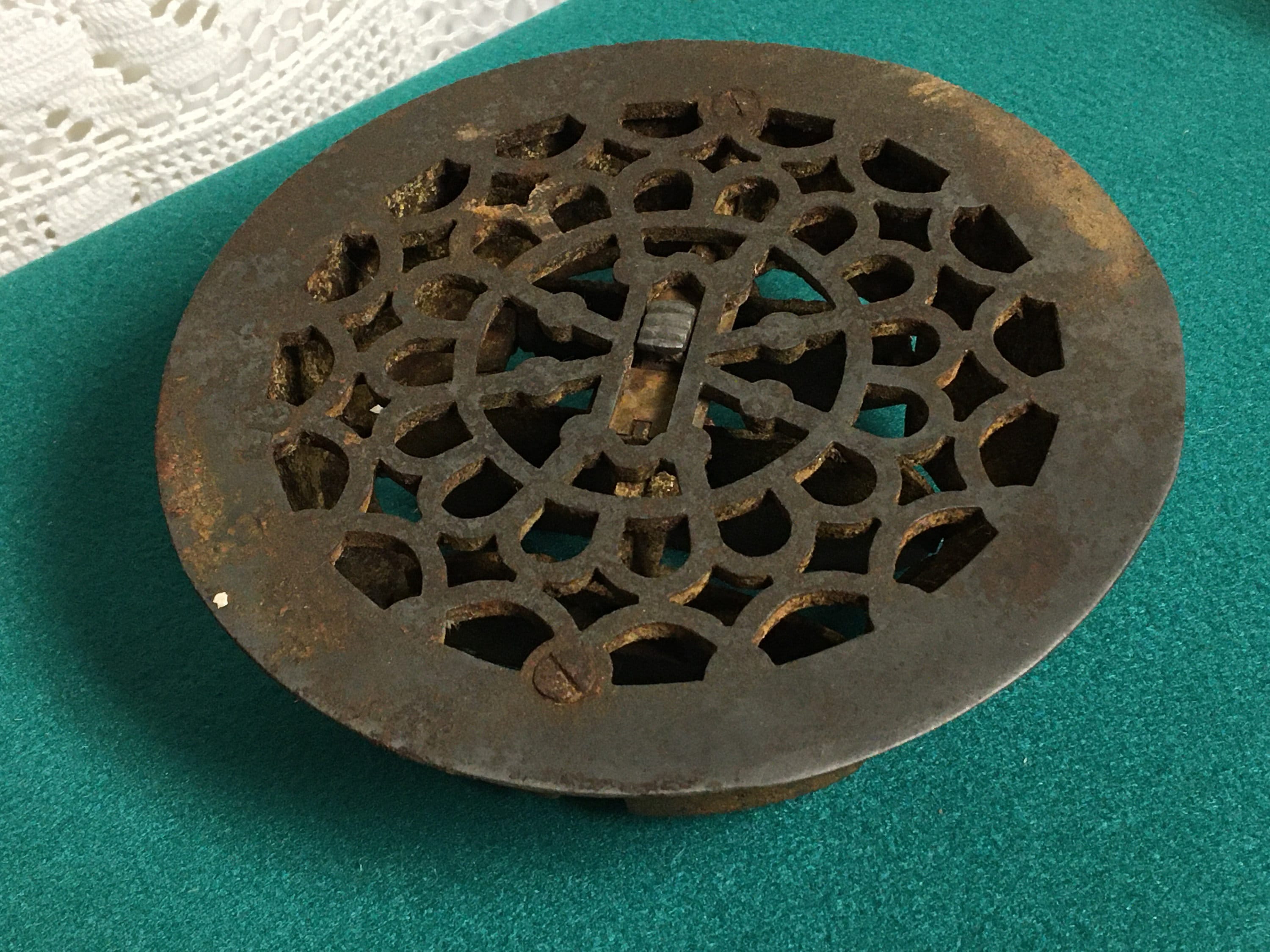 Antique Round Victorian Cast Iron Heating Grate Floor Register, Ornate