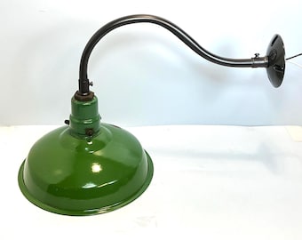 Industrial Gooseneck Barn Light: Outdoor Indoor