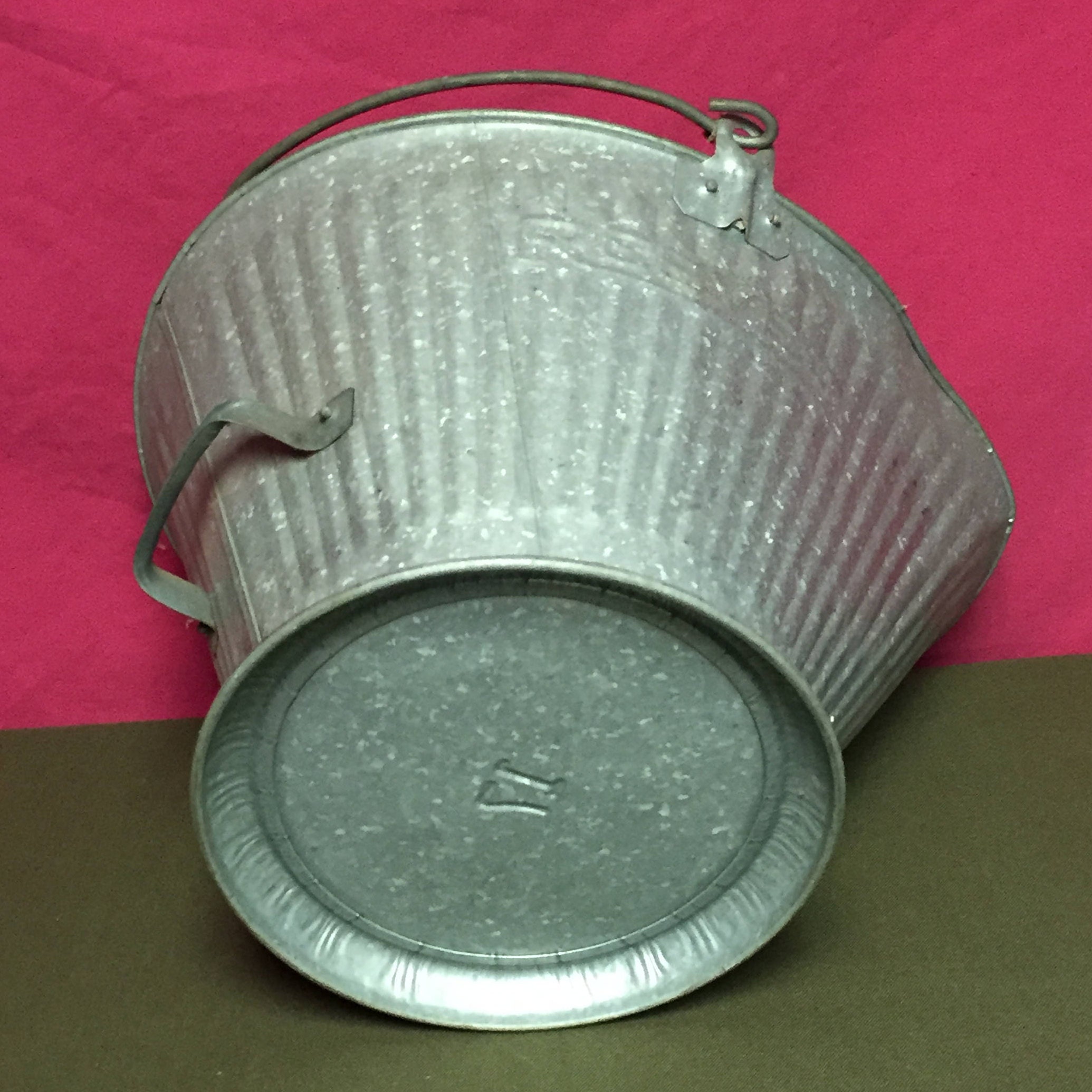 REEVES 17 Galvanized Coal Bucket with Double Handle, Ash Bucket