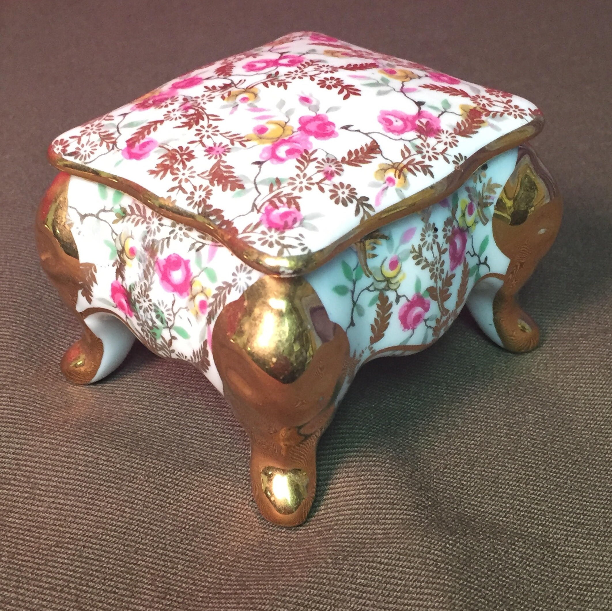 Limoge Porcelain Footed Box, Porcelaine Artistique, F.M Limoges France