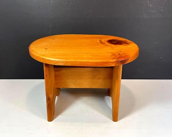Handmade Oval Wooden Stepstool, Natural Finish Plant Stand
