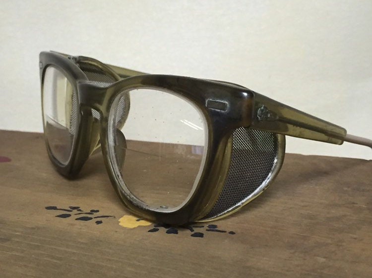 Retro Horn Rim U.S. Safety Glasses with Side Screens, Z87 Safety