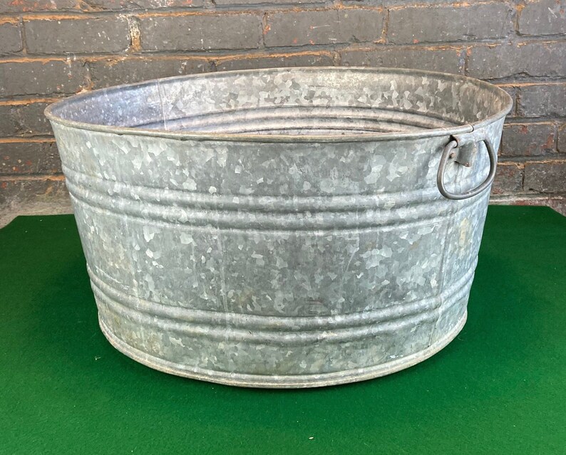 Vintage Large Round Galvanized Metal Wash Tub Outdoor Party Etsy